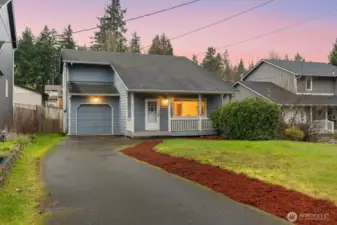 Well-maintained Beachcrest home with private neighborhood amenities, located in NE Olympia and first time on the market since new.
