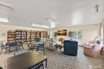 Club house meeting/library room.
