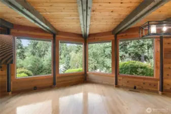 living room/dining room