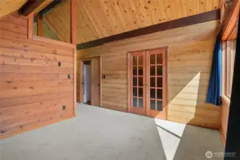 Den/office/Nursery or sitting room