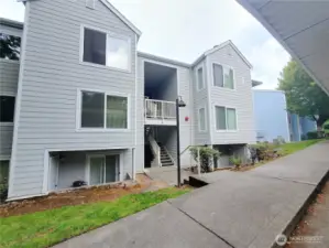 Ground floor unit