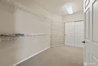 Walk in Closet
