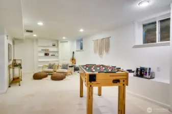 Game or play room, this is a wonderful flex space for hobbies or work.