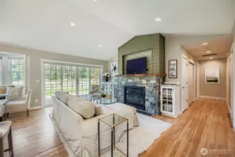 Bright and sunny great room. Kitchen-Family room-Dining area.