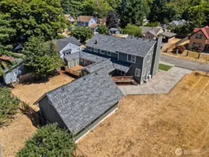 Just next door, Lincoln Elementary is part of the Olympia School District and feeds into Washington Middle School, which in turn prepares students for Olympia High School. Olympia High is known for its strong academic programs and extracurricular activities, offering a traditional high school experience. However, another option for Olympia School District students is Avanti High School, a small and innovative public school that provides a personalized learning environment.