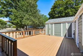 After a fun day strolling the nearby Capitol grounds or enjoying one of Olympia’s vibrant arts events, gather on the huge, uncovered deck off of Bedroom #1 in Unit A. With plenty of space to relax and soak up the sunshine, this deck is the perfect spot for unwinding with friends or family. It’s an open, welcoming space that extends your living area to the outdoors.
