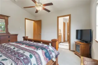 Primary bedroom features vaulted ceilings!