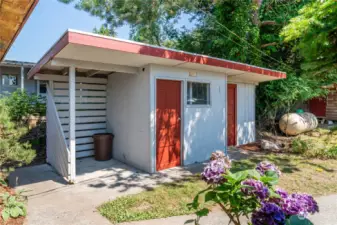 Outbuilding