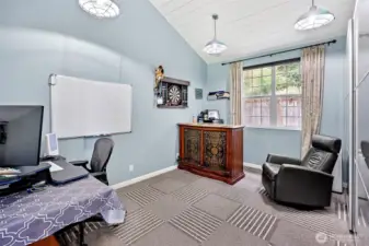 Great office space in the detached 1-car garage.  Separate entrances to each spce
