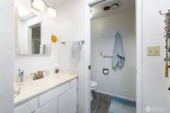 3/4 ensuite bath.