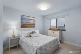 Guest Bedroom #2