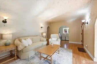 Alt View of Living Room