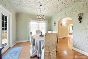Alt View of Dining Room