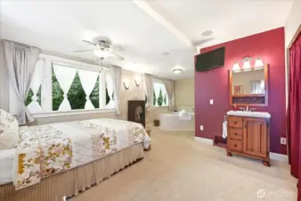 Main Level, Primary Bedroom