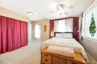 Alt View, Primary Bedroom