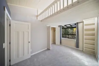 2nd bedroom with loft.