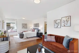 Primary suite sitting area