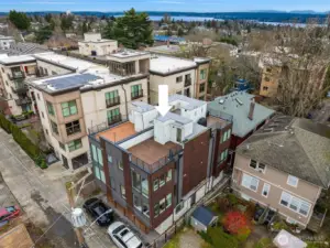 This is a southwest corner unit with great light throughout the home, located in the heart of Capitol Hill.