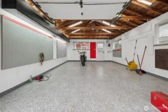 Epoxied floor, tons of light and ready for the next project