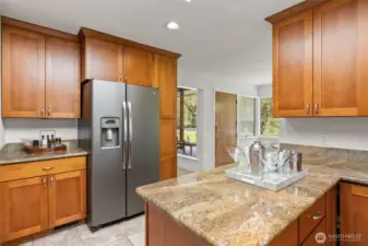 Granite countertops and tile flooring - so much counter space!