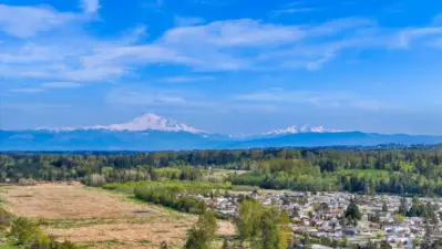 Breathtaking Mt. Baker Views.