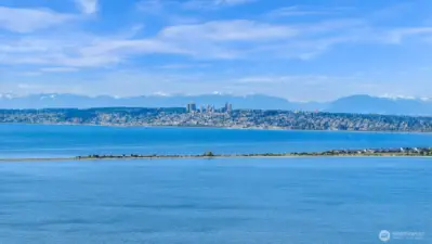 White Rock Cananda in the distant view.