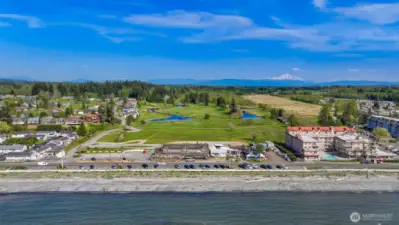 Nestled within close proximity to surrounding communities such as Birch Bay & Blaine.