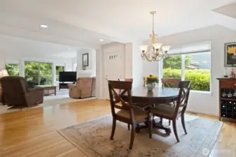 You enter into a spacious, open floorplan. Light streams in from the many windows.