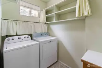 Washer & dryer stay!