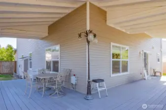 Huge wrap around porch with composite decking