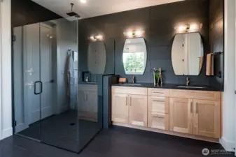 This is a presale. Photos are for marketing purposes only. Pictures will show options, upgrades and some unavailable features.