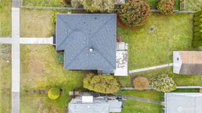 Close to many amenities including the freeway for easy commuting.