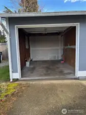 garage - interior