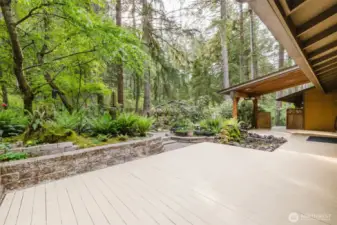 Another view of the elongated side patio, perfect for bbq's & hosting family and friends!