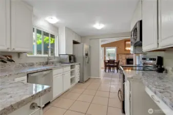 From the living room we enter your beautifully updated kitchen!