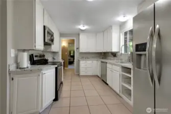 Stainless steel appliances, granite counters, very nice.