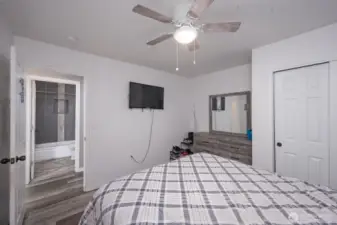 Guest bed 1