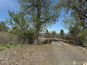KRD Service Bridge