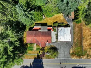 Enjoy room to spread out, NO HOA!
