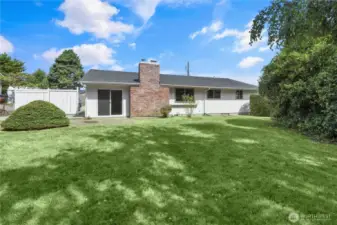 Large level lot for this Mid-century Rambler!