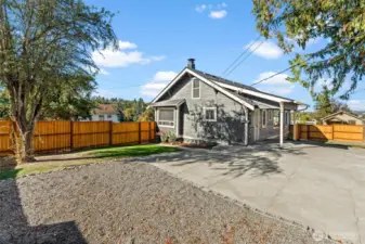 HUGE, fully fenced yard with room for a large shop