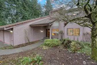 Front of Home  6008 Indian Trail NE, Tacoma, WA 98422