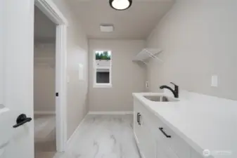 Photos are of another home in the community and are for illustration purposes only to reflect typical finishes.  May depict seller enhancements.  Colors and options may vary.