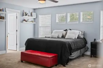 Oversized primary bedroom