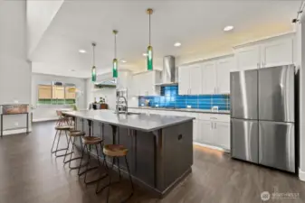 Massive quartz island, perfect for entertaining.