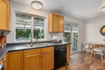 Love the window over sink, watch over backyard activity