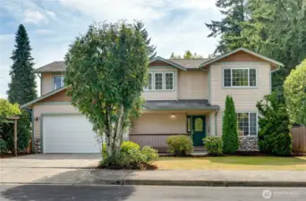 Centrally located yet tucked away, this beautiful Tacoma home sits in a cul-de-sac surrounded by well-kept neighbors