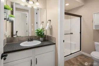 Entry level 3/4 bathroom