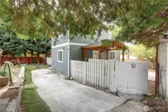 Front of home with parking strip