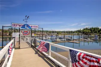 The Driftwood Key Marina is available for residents and their guests and features a convenient boat launch.